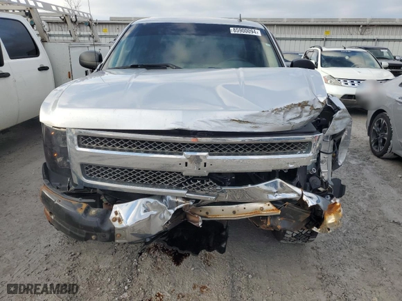 2013 Chevrolet Silverado 1500 LT with VIN 3GCPKSE75DG232945, listed as a Copart auction lot 85900094 with 141,671 mi miles and Salvage Title. Bid and sale history available at carsss.com. Image 5.