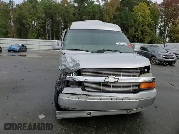 2003 Chevrolet Express Cargo YF7 Upfitter with VIN 1GBFG15T031162552, listed as a Copart auction lot 79677874 with 187,193 mi miles and Salvage title. Bid and sale history available at DreamBid. Image 11.