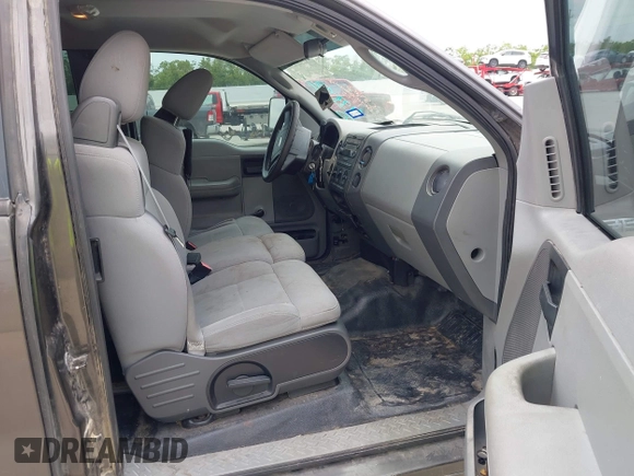 2006 Ford F-150 STX with VIN 1FTRX12W46KC84403, listed as a IAAI auction lot 41990451 with 243,606 mi miles. Bid and sale history available at carsss.com. Image 5.
