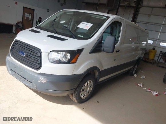 2018 Ford Transit Van with VIN 1FTYR2YM9JKA09684, listed as a IAAI auction lot 41713012 with NaN miles. Bid and sale history available at carsss.com. Image 17.