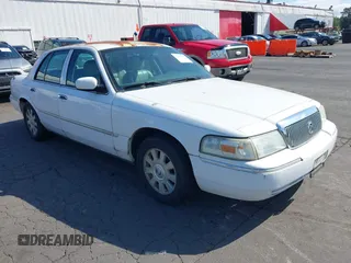 2005 Mercury Grand Marquis LS Premium z VIN 2MEFM75W85X643143, wystawiony jako IAAI lot #42161306 z przebiegiem 115 748 mil mil oraz . Historia ofert i sprzedaży dostępna na DreamBid. Obrazek 1.
