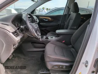 2020 GMC Terrain SLE z VIN 3GKALTEV4LL159004, wystawiony jako Copart lot #55694315 z przebiegiem 18 644 mil mil oraz Szkoda całkowita • Salvage title. Historia ofert i sprzedaży dostępna na DreamBid. Obrazek 7.