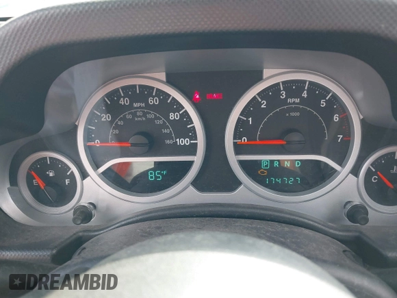2008 Jeep Wrangler Unlimited Rubicon with VIN 1J8GA69198L574593, listed as a IAAI auction lot 41412045 with 174,727 mi miles and . Bid and sale history available at DreamBid. Image 7.
