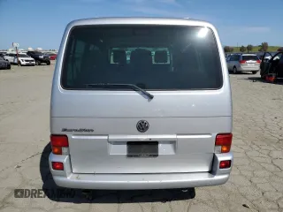 2002 Volkswagen EuroVan MV with VIN WV2MB470X2H068241, listed as a Copart auction lot 51183275 with 194,130 mi miles and Salvage Title. Bid and sale history available at DreamBid. Image 6.