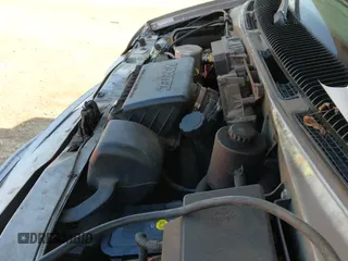 2003 Chevrolet Astro с VIN 1GNDM19X33B110956, выставлен на аукционе IAAI как лот 43012348 с пробегом 177 724 миль миль и . История ставок и продаж доступна на DreamBid. Изображение 19.