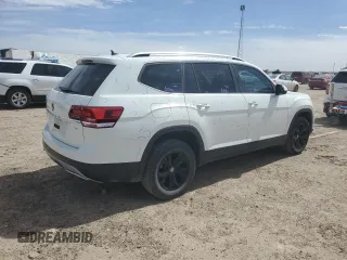 2018 Volkswagen Atlas SE with VIN 1V2CR2CAXJC562697, listed as a Copart auction lot 49345055 with 106,026 mi miles and Clean title. Bid and sale history available at DreamBid. Image 3.