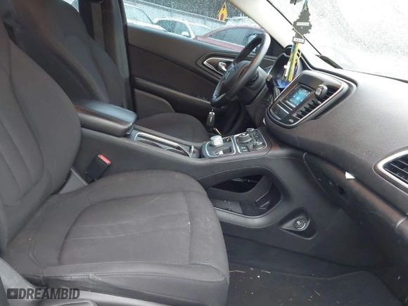 2015 Chrysler 200 Limited with VIN 1C3CCCAB3FN697217, listed as a IAAI auction lot 41536433 with 194,840 mi miles. Bid and sale history available at carsss.com. Image 5.