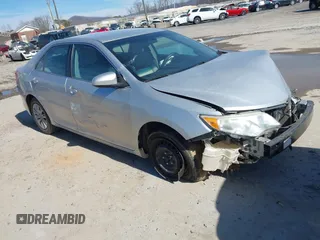 2014 Toyota Camry L with VIN 4T4BF1FK2ER364315, listed as a IAAI auction lot 41582885 with 1 mi miles. Bid and sale history available at carsss.com. Image 1.