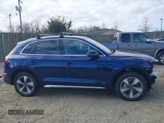 2024 Audi Q5 Premium with VIN WA1ABAFYXR2004201, listed as a IAAI auction lot 40997985 with 9,084 mi miles and . Bid and sale history available at DreamBid. Image 14.
