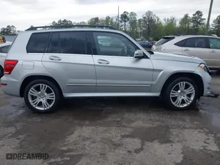 2014 Mercedes-Benz GLK-Class GLK 350 with VIN WDCGG8JB3EG268686, listed as a IAAI auction lot 42010890 with 134,085 mi miles. Bid and sale history available at carsss.com. Image 13.