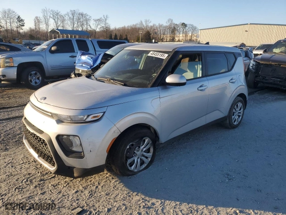 2020 Kia Soul LX with VIN KNDJ23AU8L7106645, listed as a Copart auction lot 48455195 with 56,237 mi miles and Salvage Title. Bid and sale history available at carsss.com. Image 1.