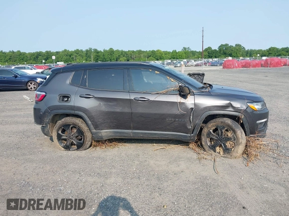 2018 Jeep Compass Latitude with VIN 3C4NJDBB0JT395844, listed as a IAAI auction lot 42405343 with 140,220 mi miles and . Bid and sale history available at DreamBid. Image 13.