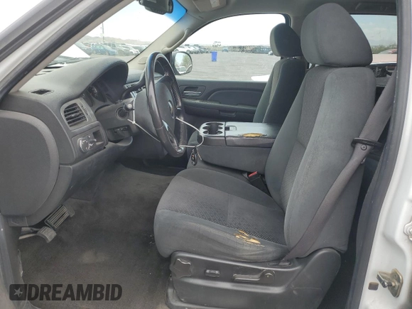 2008 Chevrolet Suburban 3LT with VIN 3GNFC16J48G101564, listed as a Copart auction lot 62140095 with 248,873 mi miles and Salvage title. Bid and sale history available at DreamBid. Image 7.