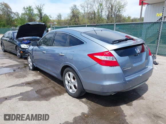2010 Honda Accord Crosstour EX-L with VIN 5J6TF2H53AL002150, listed as a IAAI auction lot 42081371 with 217,457 mi miles. Bid and sale history available at carsss.com. Image 3.