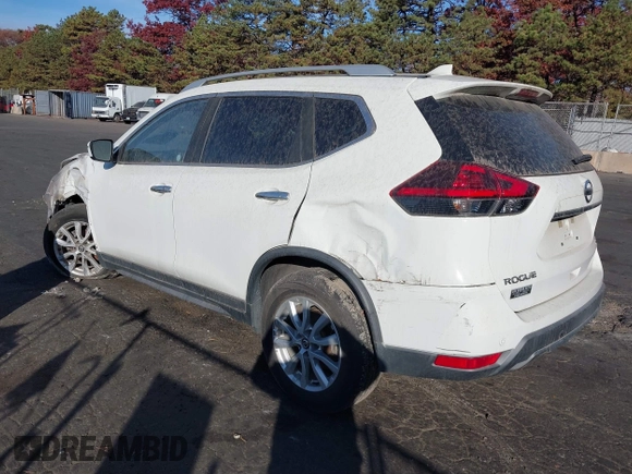 2019 Nissan Rogue SV with VIN KNMAT2MT7KP527457, listed as a IAAI auction lot 40711047 with 88,952 mi miles and . Bid and sale history available at DreamBid. Image 3.