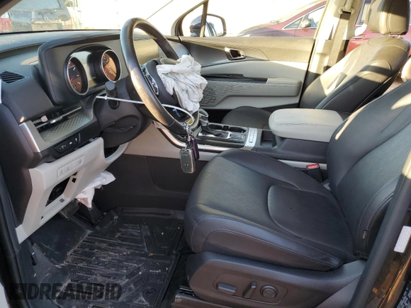 2022 Kia Carnival LXS with VIN KNDNB4H3XN6157819, listed as a Copart auction lot 81251984 with 45,602 mi miles and Salvage Title. Bid and sale history available at carsss.com. Image 8.