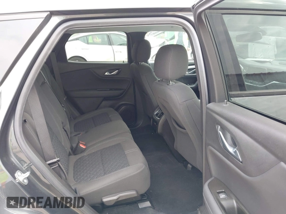 2019 Chevrolet Blazer with VIN 3GNKBGRS8KS694570, listed as a IAAI auction lot 42436829 with 97,959 mi miles and . Bid and sale history available at DreamBid. Image 8.