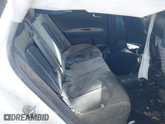2019 Kia Optima LX with VIN 5XXGT4L33KG286060, listed as a IAAI auction lot 41758674 with Not Provided miles and . Bid and sale history available at carsss.com. Image 8.