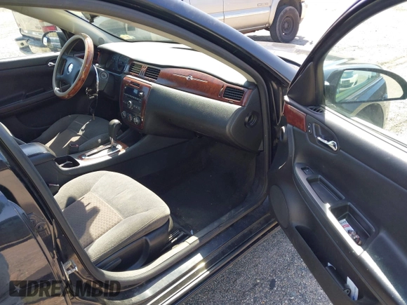 2008 Chevrolet Impala LS with VIN 2G1WB58K789202917, listed as a IAAI auction lot 41900781 with 195,991 mi miles and . Bid and sale history available at DreamBid. Image 5.