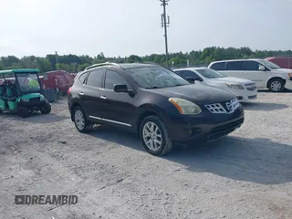 2012 Nissan Rogue S z VIN JN8AS5MV2CW383964, wystawiony jako IAAI lot #42091108 z przebiegiem 158 248 mil mil oraz . Historia ofert i sprzedaży dostępna na DreamBid. Obrazek 1.