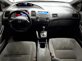 2006 Honda Civic LX with VIN 1HGFA16516L051998, listed as a Copart auction lot 47038345 with 166,496 mi miles and Salvage Title. Bid and sale history available at DreamBid. Image 8.