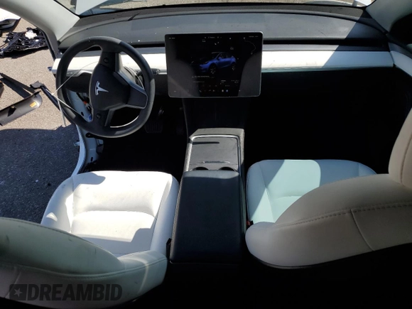 2022 Tesla Model Y Long Range with VIN 7SAYGDEE8NF551850, listed as a Copart auction lot 52747195 with 62,340 mi miles and Salvage Title. Bid and sale history available at carsss.com. Image 8.