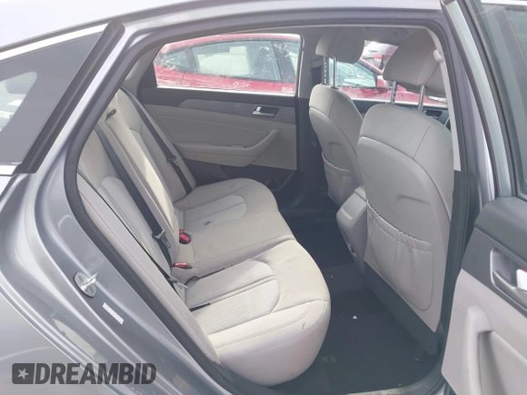 2016 Hyundai Sonata SE with VIN KMHE24L11GA036436, listed as a IAAI auction lot 41463969 with Not Provided miles and . Bid and sale history available at carsss.com. Image 8.