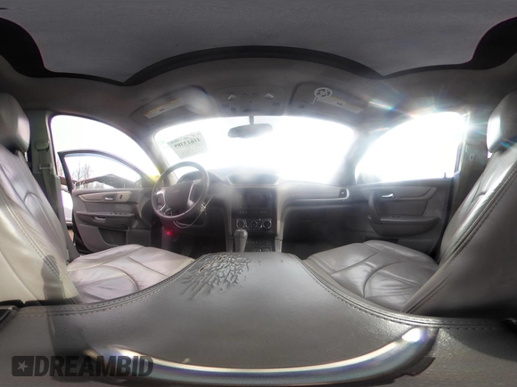2015 Chevrolet Traverse LT с VIN 1GNKRHKD5FJ211296, выставлен на аукционе IAAI как лот 41613389 с пробегом Не указан миль и . История ставок и продаж доступна на DreamBid. Изображение 18.