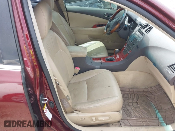 2007 Lexus ES 350 with VIN JTHBJ46G772051025, listed as a IAAI auction lot 42130494 with 185,030 mi miles. Bid and sale history available at carsss.com. Image 5.