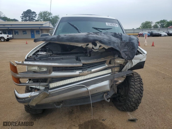 1998 Chevrolet Tahoe with VIN 3GNEK18R0WG147603, listed as a Copart auction lot 51483845 with 187,582 mi miles and Salvage Title. Bid and sale history available at carsss.com. Image 5.