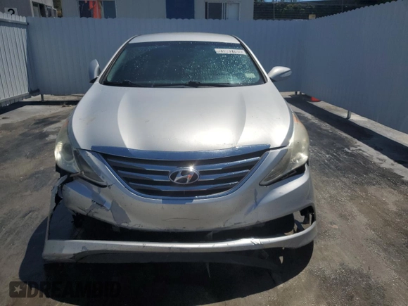2014 Hyundai Sonata SE with VIN 5NPEC4AC5EH904529, listed as a Copart auction lot 51991785 with 148,988 mi miles and Clean Title. Bid and sale history available at DreamBid. Image 5.