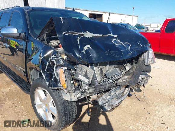 2007 Chevrolet Suburban LT with VIN 3GNFC16077G264439, listed as a IAAI auction lot 41212959 with Not Provided miles and . Bid and sale history available at DreamBid. Image 18.