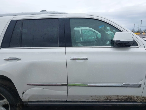 2016 Cadillac Escalade Premium Collection with VIN 1GYS4CKJ2GR473242, listed as a IAAI auction lot 41468079 with 91,664 mi miles. Bid and sale history available at carsss.com. Image 13.