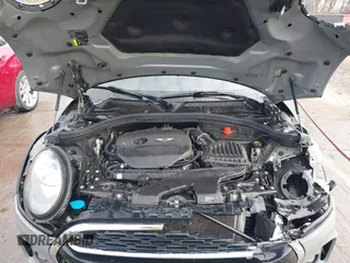 2017 MINI Clubman Cooper S with VIN WMWLU5C59H2E83705, listed as a IAAI auction lot 41853702 with 135,905 mi miles. Bid and sale history available at carsss.com. Image 10.