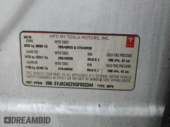 2016 Tesla Model X 70D z VIN 5YJXCAE2XGF003344, wystawiony jako Copart lot #53123305 z przebiegiem 126 052 mil mil oraz Szkody całkowita. Historia ofert i sprzedaży dostępna na DreamBid. Obrazek 13.