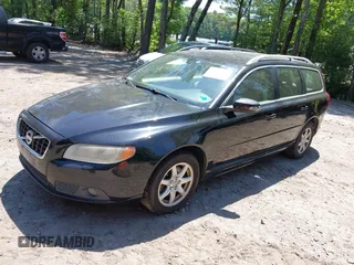 2010 Volvo V70 z VIN YV1982BW6A1140038, wystawiony jako IAAI lot #42305371 z przebiegiem 244 544 mil mil oraz . Historia ofert i sprzedaży dostępna na DreamBid. Obrazek 2.