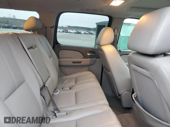 2009 Chevrolet Suburban LT w/1LT with VIN 1GNFK26339R279705, listed as a Copart auction lot 44591325 with 261,810 mi miles and Salvage Title. Bid and sale history available at carsss.com. Image 11.