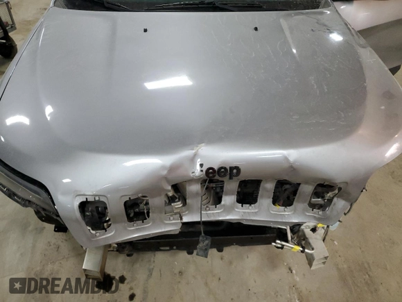 2021 Jeep Cherokee Altitude with VIN 1C4PJMLB4MD128109, listed as a Copart auction lot 44398635 with 75,556 mi miles and Salvage Title. Bid and sale history available at carsss.com. Image 12.