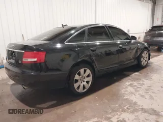 2005 Audi A6 with VIN WAUDG74F35N087226, listed as a IAAI auction lot 40581574 with 214,241 mi miles. Bid and sale history available at carsss.com. Image 4.
