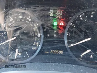2010 Lexus IS 250 C z VIN JTHFF2C26A2502906, wystawiony jako IAAI lot #42345094 z przebiegiem 200 600 mil mil oraz . Historia ofert i sprzedaży dostępna na DreamBid. Obrazek 7.