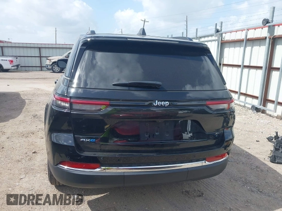 2024 Jeep Grand Cherokee with VIN 1C4RJYB6XRC181771, listed as a IAAI auction lot 42537639 with 39,056 mi miles and . Bid and sale history available at DreamBid. Image 17.