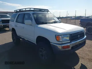 1997 Toyota 4Runner SR5 with VIN JT3HN86R5V0056682, listed as a IAAI auction lot 42715355 with 260,193 mi miles and . Bid and sale history available at DreamBid. Image 1.