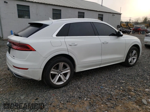 2019 Audi Q8 Premium z VIN WA1AVAF16KD013465, wystawiony jako Copart lot #88467105 z przebiegiem 54 678 mil mil oraz Szkoda całkowita • Salvage title. Historia ofert i sprzedaży dostępna na DreamBid. Obrazek 3.