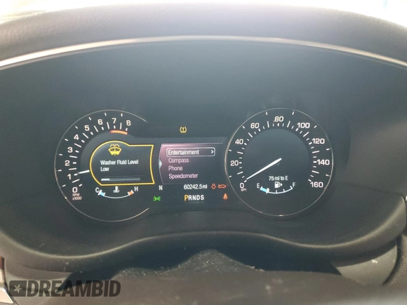 2017 Lincoln MKC Select z VIN 5LMCJ2D93HUL34678, wystawiony jako Copart lot #55308415 z przebiegiem 60 242 mil mil oraz Szkoda całkowita • Salvage title. Historia ofert i sprzedaży dostępna na DreamBid. Obrazek 9.
