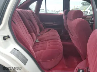 1992 Ford Crown Victoria LX with VIN 2FALP74W6NX244444, listed as a Copart auction lot 81193284 with 11,776 mi miles and Salvage Title. Bid and sale history available at carsss.com. Image 10.
