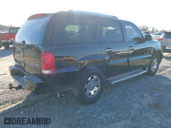 2006 Cadillac Escalade with VIN 1GYEC63N06R139020, listed as a IAAI auction lot 41399221 with 241,893 mi miles and . Bid and sale history available at DreamBid. Image 4.