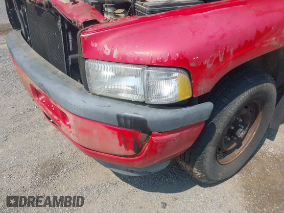 1996 Dodge 1500 z VIN 1B7HC16Y9TJ117863, wystawiony jako IAAI lot #42491484 z przebiegiem 119 793 mil mil oraz . Historia ofert i sprzedaży dostępna na DreamBid. Obrazek 6.
