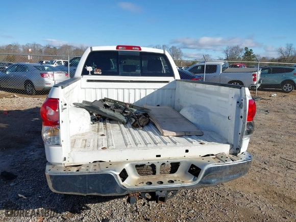 2007 Toyota Tundra SR5 with VIN 5TFRV54107X020677, listed as a IAAI auction lot 41732876 with 1 mi miles. Bid and sale history available at carsss.com. Image 16.