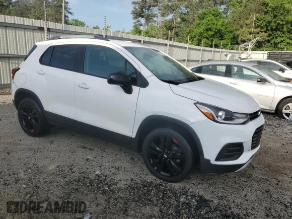 2020 Chevrolet Trax LT with VIN 3GNCJPSB8LL209616, listed as a Copart auction lot 54058425 with 121,011 mi miles and Clean Title. Bid and sale history available at carsss.com. Image 4.