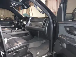 2021 Ram 1500 TRX with VIN 1C6SRFU92MN902580, listed as a IAAI auction lot 41256516 with 38,824 mi miles. Bid and sale history available at carsss.com. Image 5.